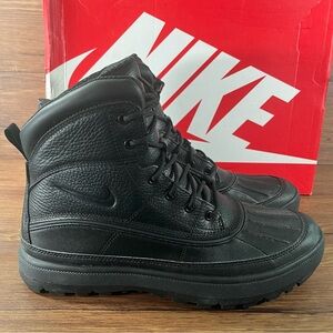 Nike ACG Woodside 2 Boots Lace Up Shoes Triple Black Sneakers Men’s Size 9.5